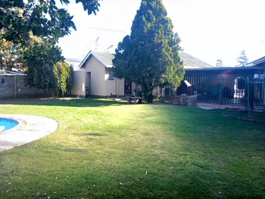 4 Bedroom Property for Sale in Fichardt Park Free State